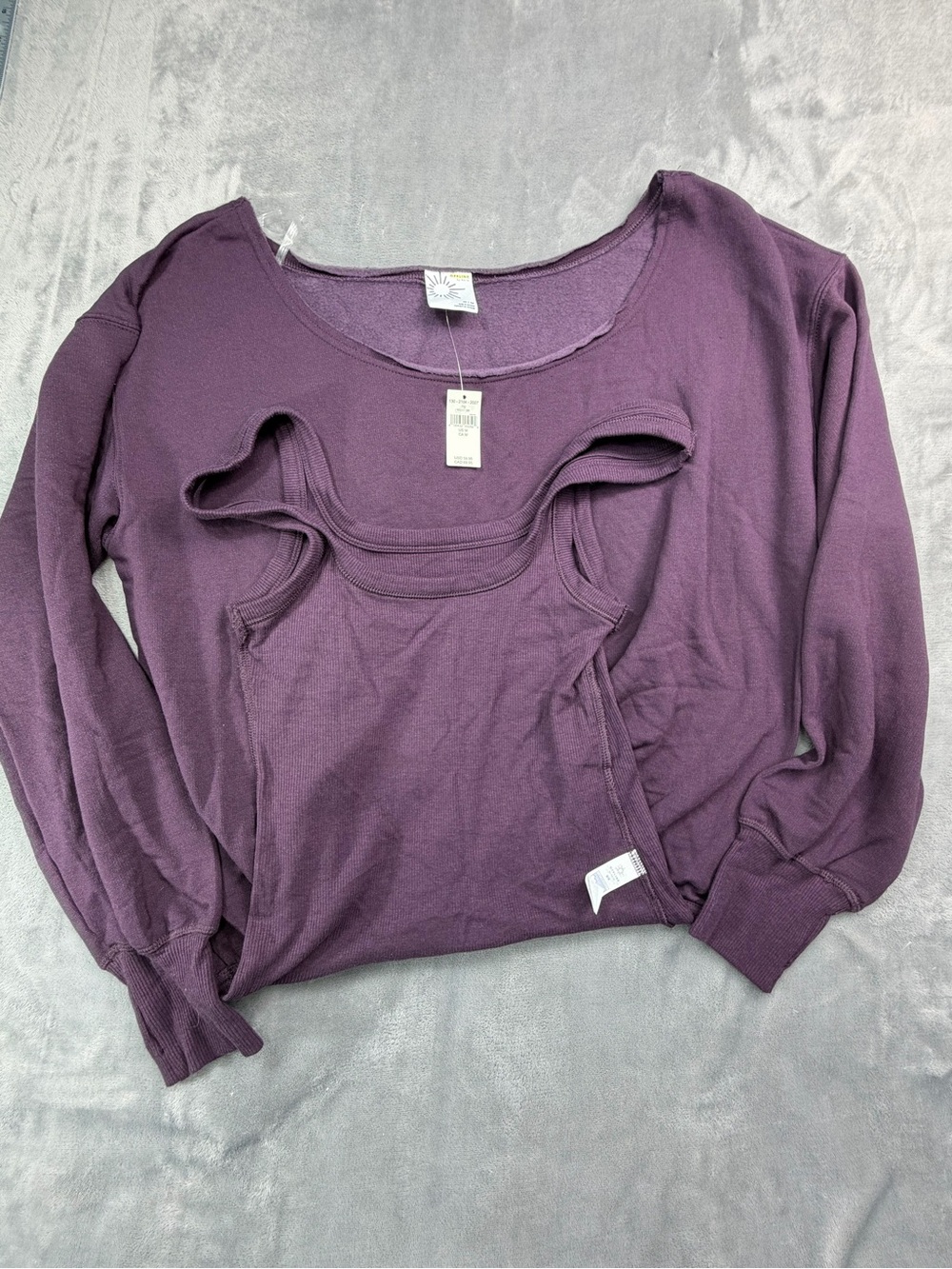 OFFLINE Long Sleeve Fall Guest Party Cozy Pullover in Deep Plum M ( L)